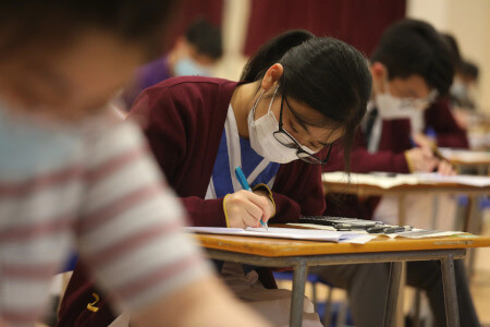 Zoom 網上中文補習課程 全球搜羅最幫到你的補習老師